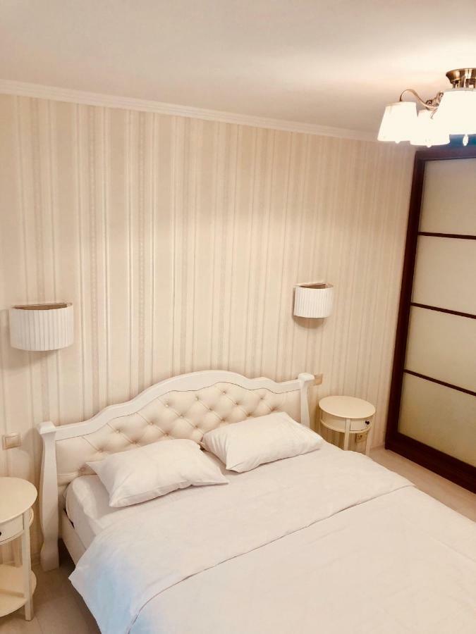 Classic Apartment Boryspil Ngoại thất bức ảnh