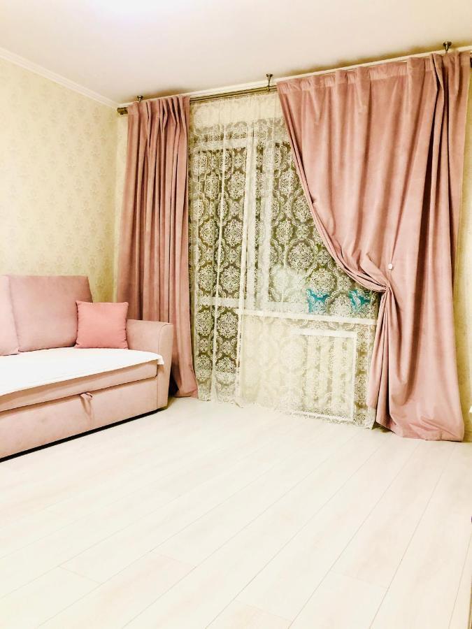 Classic Apartment Boryspil Ngoại thất bức ảnh